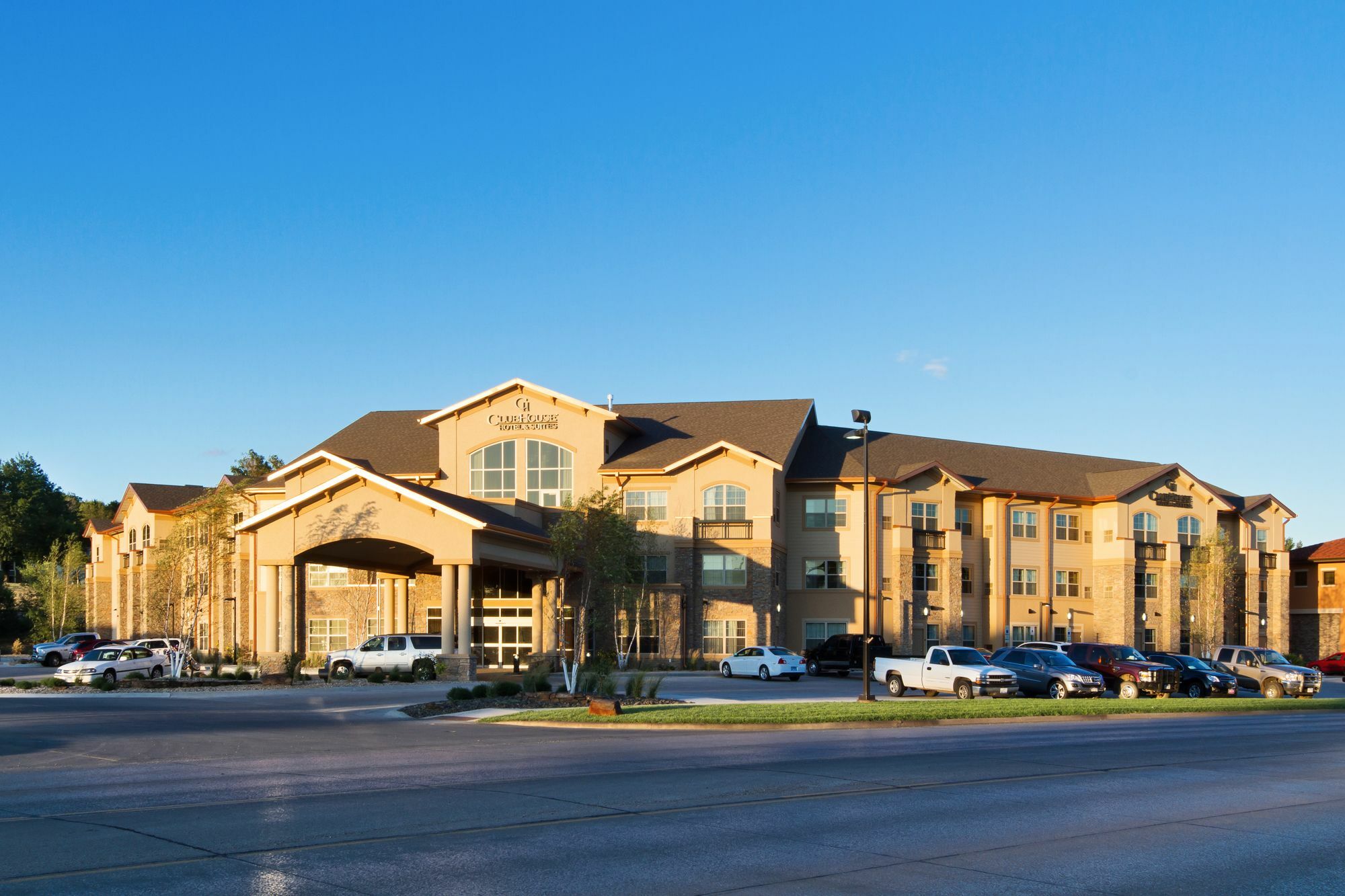 Clubhouse Hotel And Suites Pierre Extérieur photo