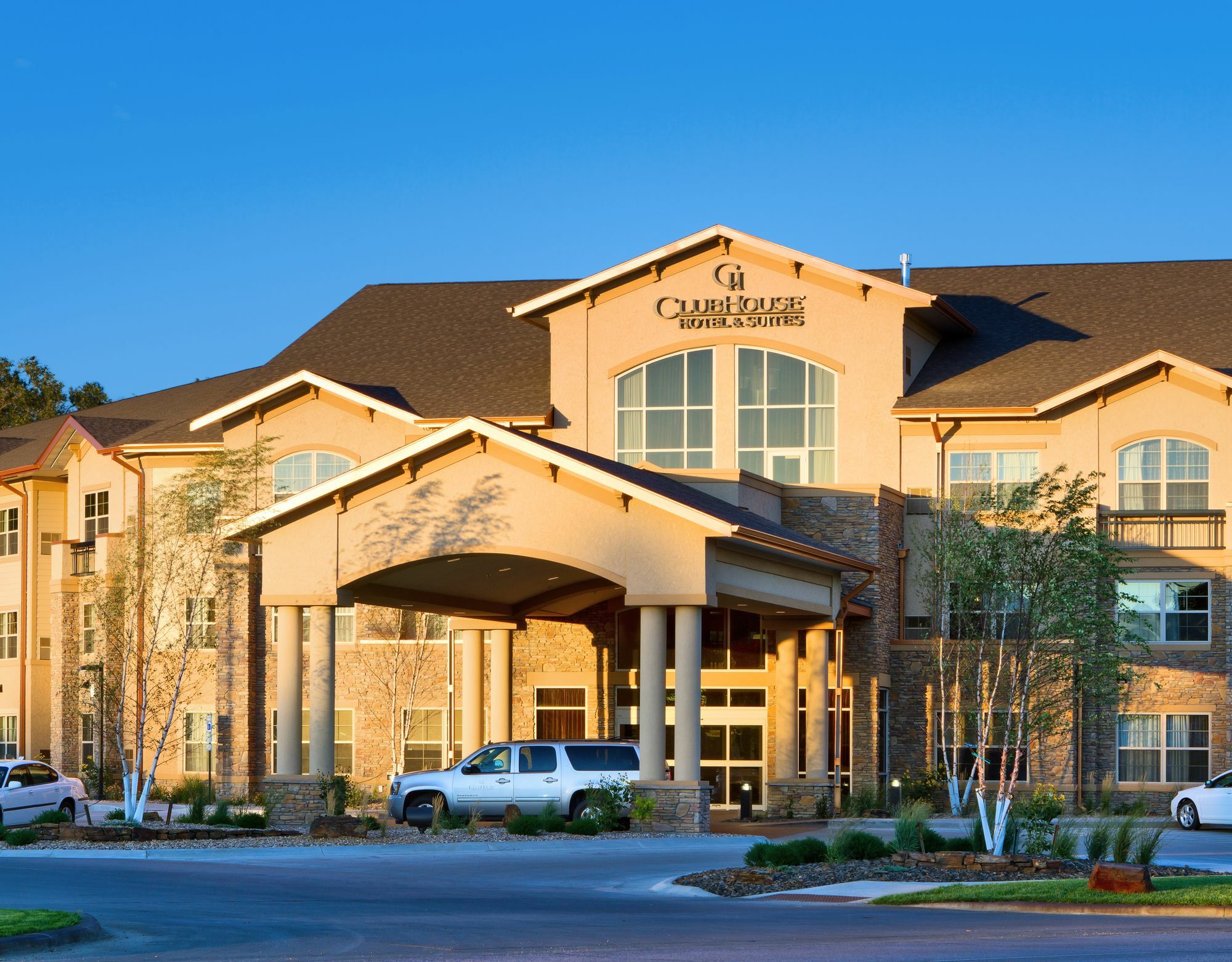 Clubhouse Hotel And Suites Pierre Extérieur photo